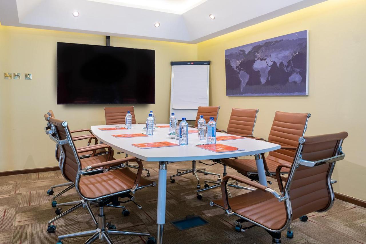 Cysuites Apartment Hotel Найроби Екстериор снимка