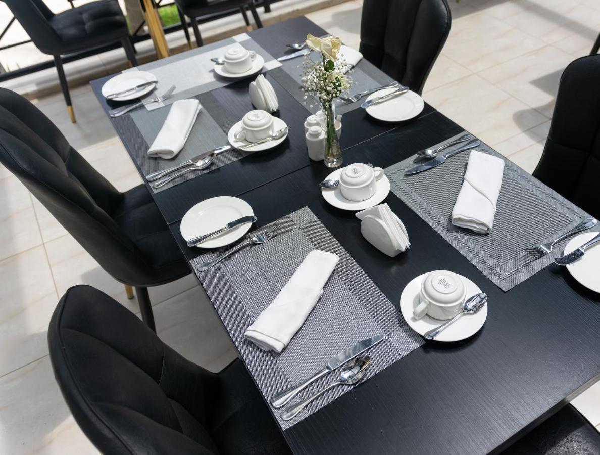 Cysuites Apartment Hotel Найроби Екстериор снимка