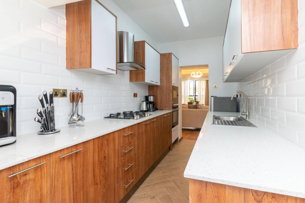 Cysuites Apartment Hotel Найроби Екстериор снимка